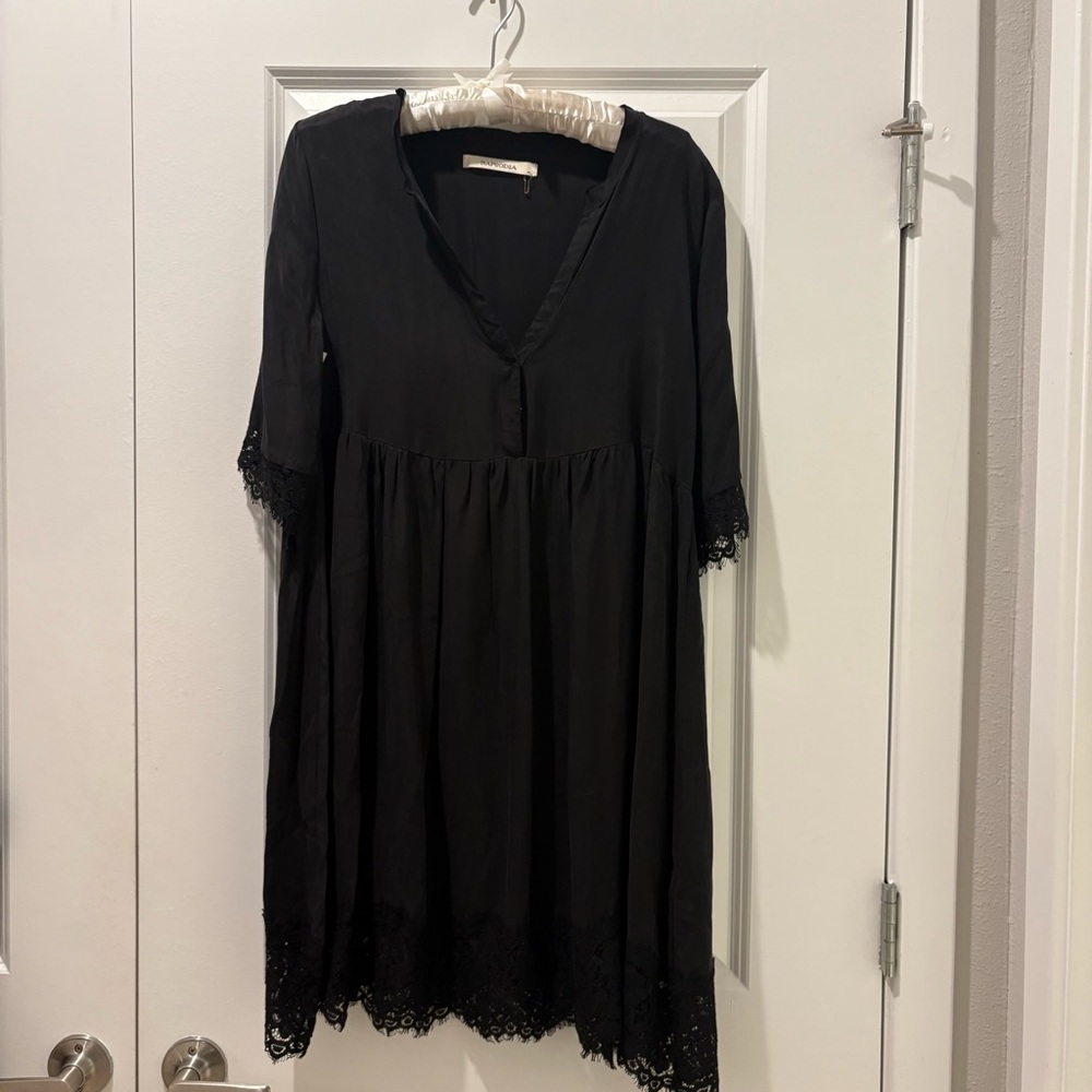 Black Lace-Trim V-Neck Baby-doll Women’s Dress